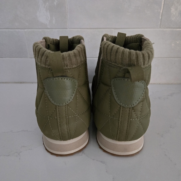 EUC Teva Ember Quilted Ankle Boot Mid Water-Repellent Bootie Burnt Olive Drab 5 - Picture 3 of 9